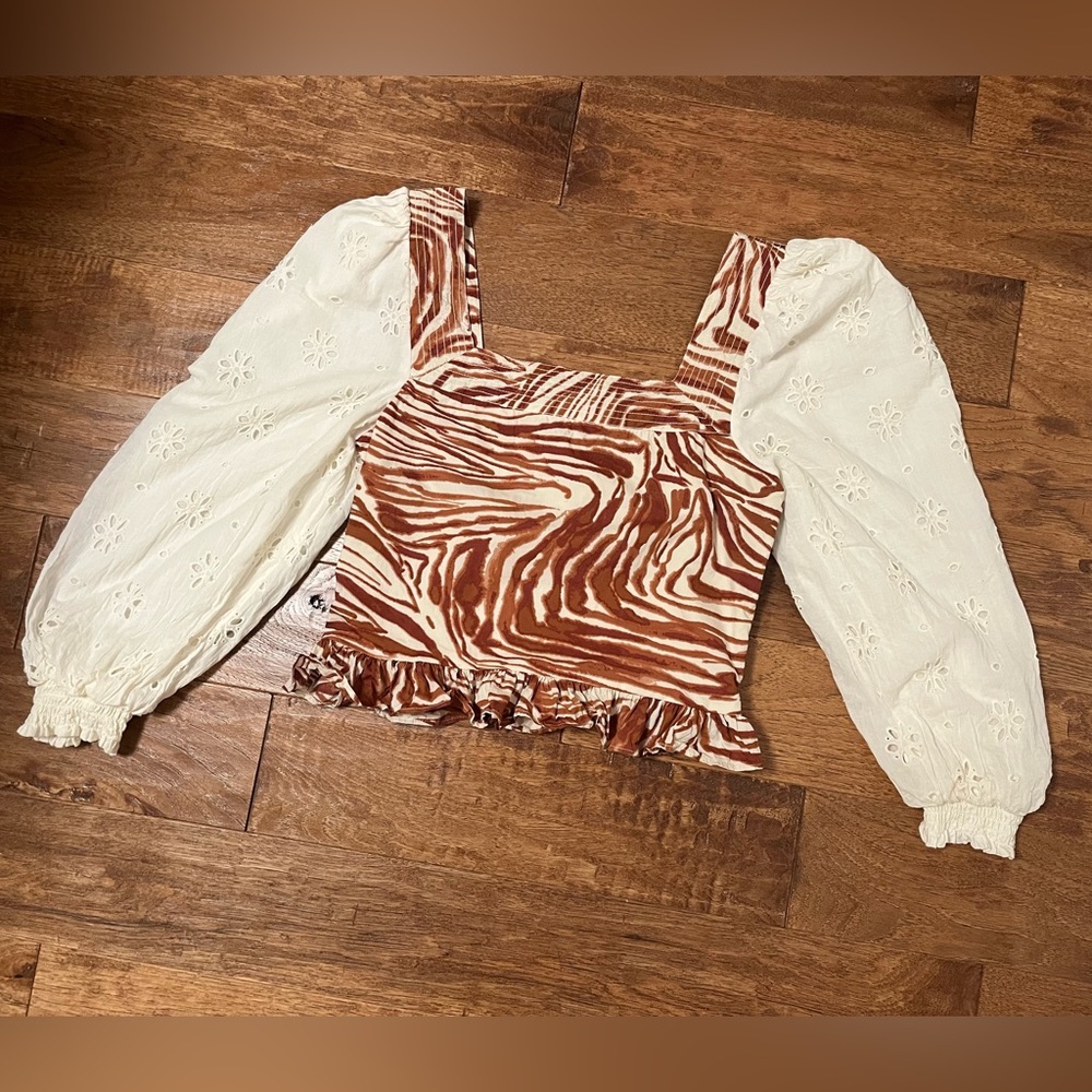 Anthro. Love the Label Smocked Zebra Blouse with Eyelet Puff Sleeves, M - Picture 11 of 15